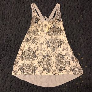 Cute black and and gray tank top with print detail